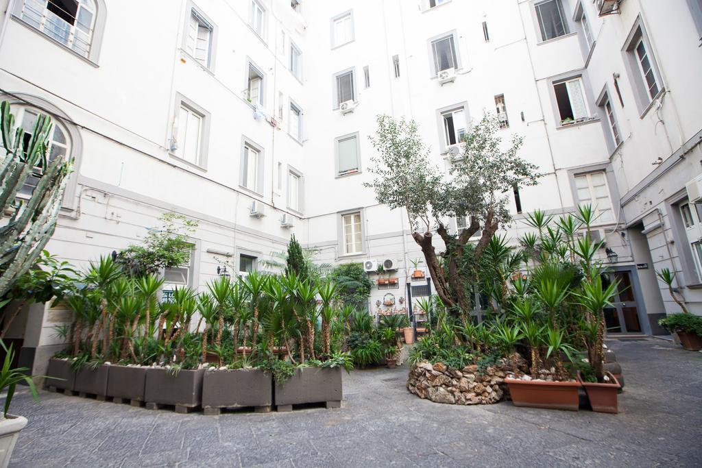 Bovio Prestige Apartments Nápoly Kültér fotó
