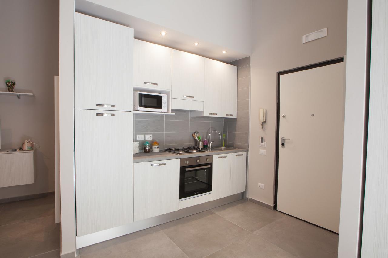 Bovio Prestige Apartments Nápoly Szoba fotó